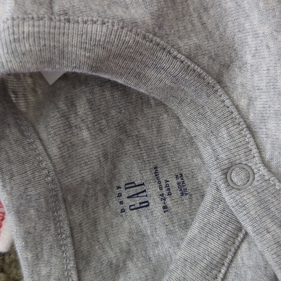 Baby girl bundle - Picture 4 of 5